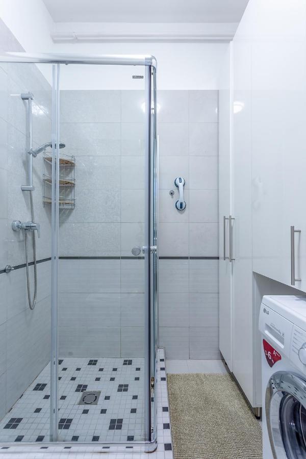 Goldcentral Apartment Grand Boulevard Budapest Extérieur photo